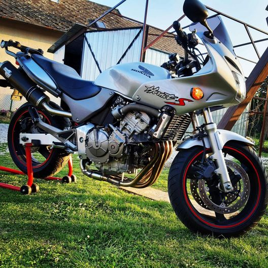 HONDA CB 600 F (HORNET)