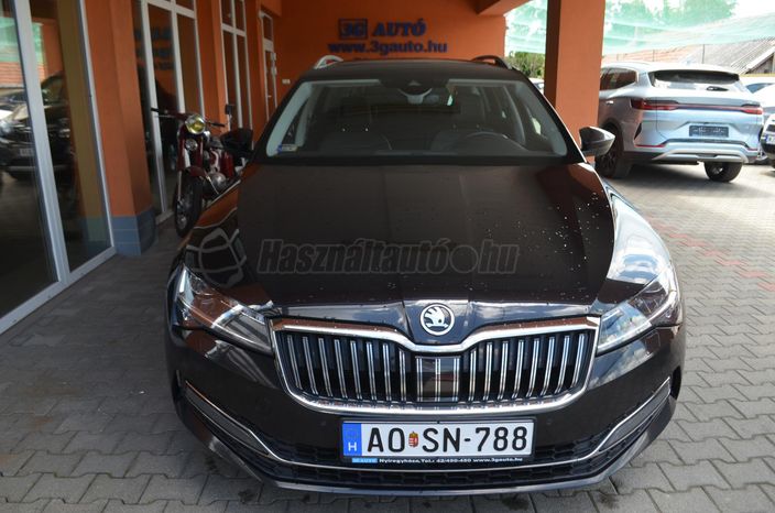 SKODA SUPERB Combi 2.0 TDI SCR Style DSG