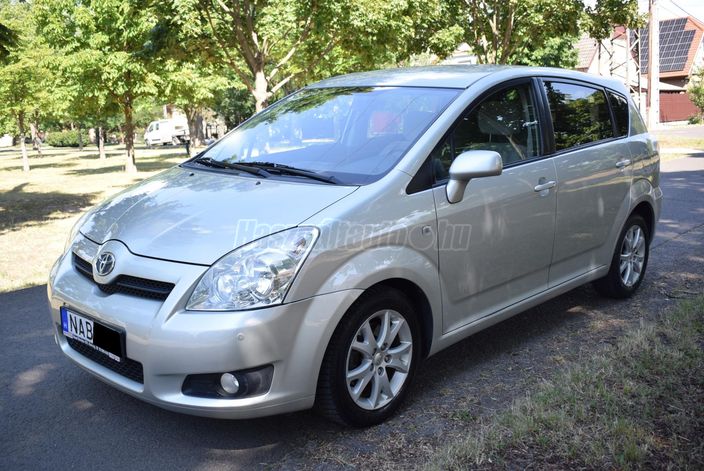 TOYOTA COROLLA VERSO 1.8 Linea Sol M-MT