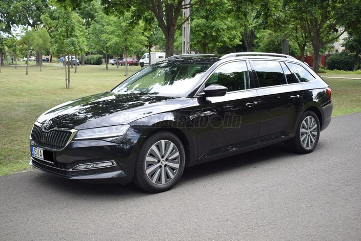 SKODA SUPERB Combi 2.0 TSI Style DSG
