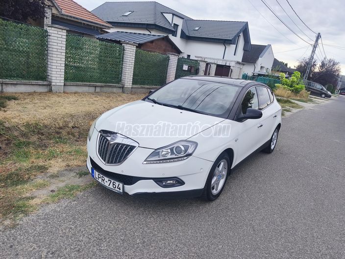 LANCIA DELTA 1.6 Mjet Oro