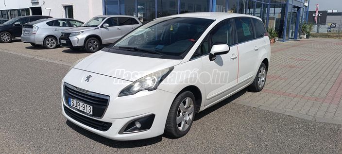 PEUGEOT 5008 1.6 e-HDi Allure 2TR