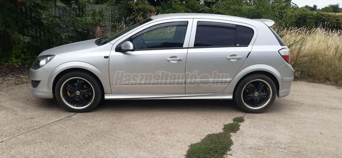 OPEL ASTRA H 1.6 Enjoy