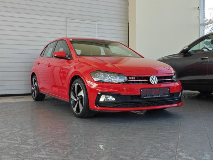 VOLKSWAGEN POLO VI 2.0 TSI GTI DSG