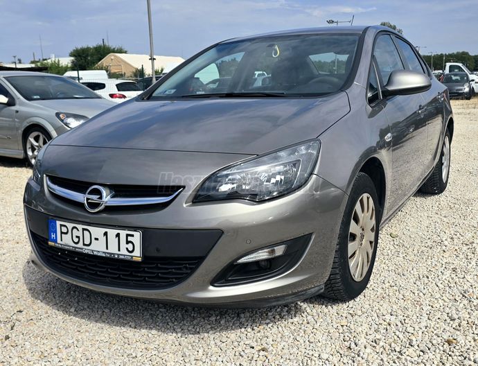 OPEL ASTRA J Sedan 1.6 Enjoy EURO6