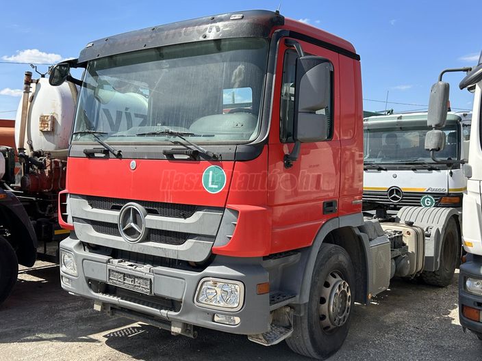 MERCEDES-BENZ ACTROS 1844 LS nyergesvontató / 193.000 km