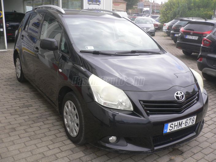 TOYOTA VERSO 2.0 D-4D Sol