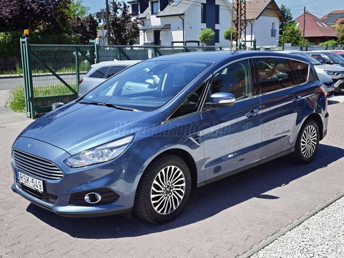 FORD S-MAX 2.0 EcoBlue Titanium [7 személy]