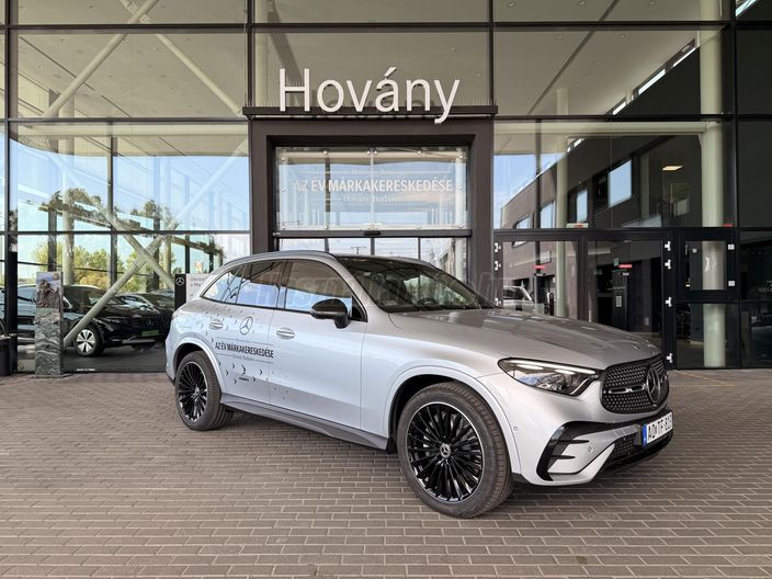 MERCEDES-BENZ GLC 300 d 4Matic 9G-TRONIC Mild hybrid drive