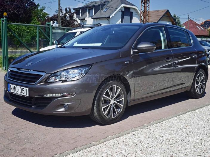 PEUGEOT 308 1.2 PureTech Allure S&S