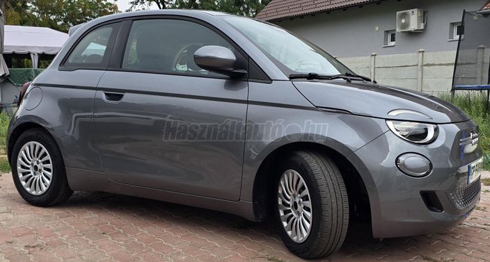 FIAT 500 500e 23,8kWh (Automata)