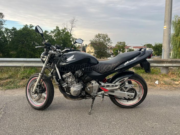 HONDA CB 600 F (HORNET)