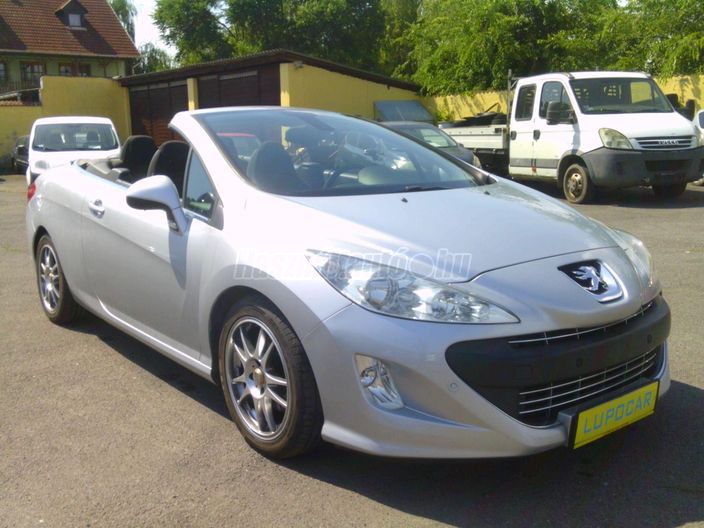 PEUGEOT 308 CC 1.6 THP Premium Pack