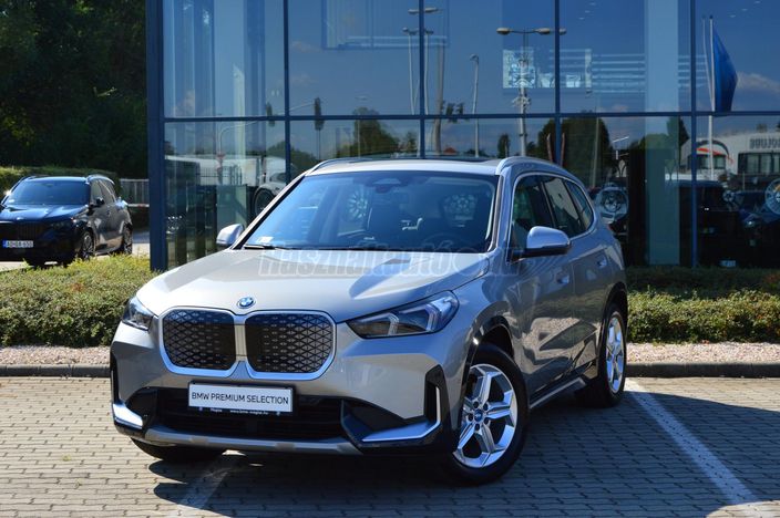 BMW IX1 eDrive20 xLine 64,8kWh