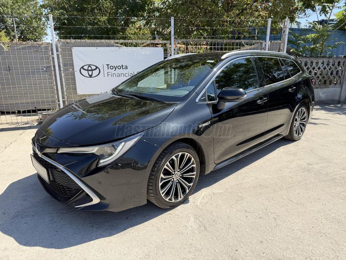 TOYOTA COROLLA Touring Sports 1.8 Hybrid Executive e-CVT