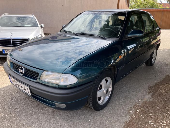 OPEL ASTRA F 1.6 16V GL (Automata)
