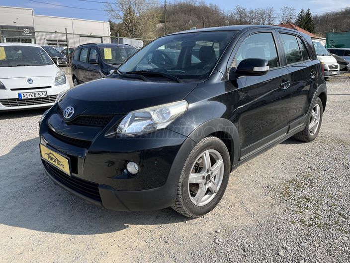 TOYOTA URBAN CRUISER 1.4 D-4D Sol AWD