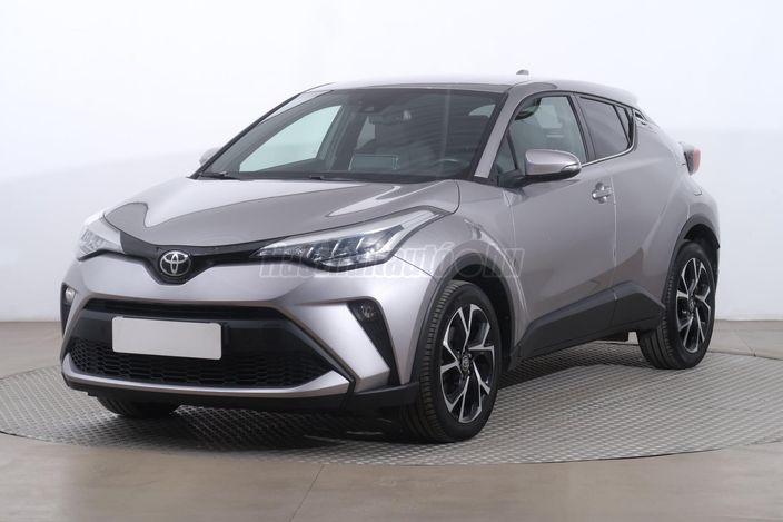 TOYOTA C-HR 1.2T Comfort