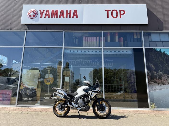CFMOTO 700 MT
