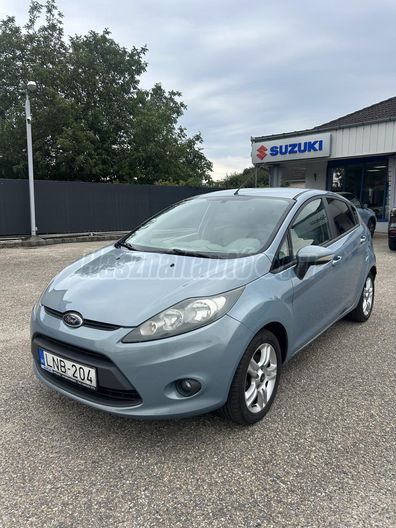FORD FIESTA 1.4 Color
