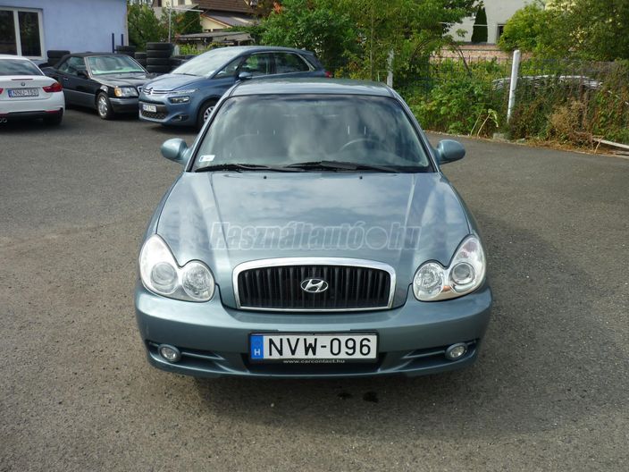 HYUNDAI SONATA
