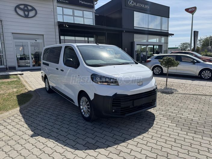 TOYOTA PROACE 2.2 D-4D Combi - L2H1 (9 személyes )