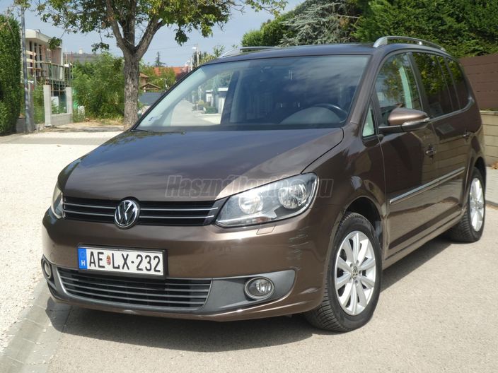 VOLKSWAGEN TOURAN 1.6 CR TDI Highline DSG