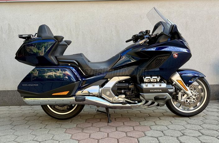 HONDA GL 1800 (GOLD WING)