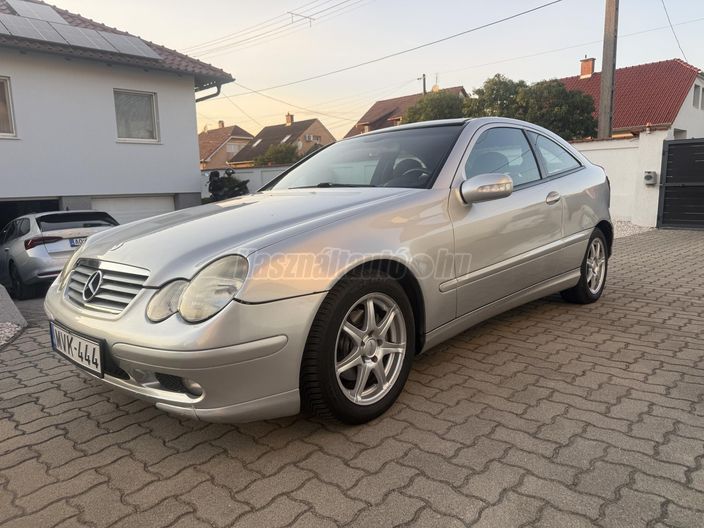 MERCEDES-BENZ C 220 CDI Sportcoupe