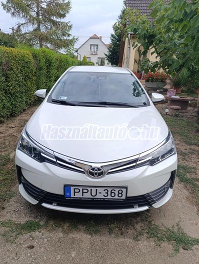 TOYOTA COROLLA Sedan 1.6 Active