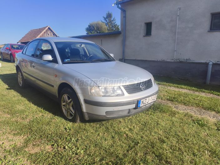 VOLKSWAGEN PASSAT V 1.8 5V T Trendline