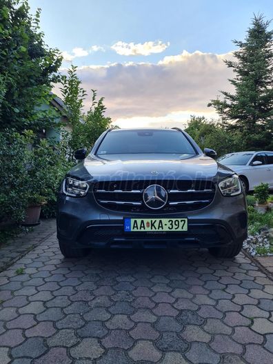 MERCEDES-BENZ GLC-OSZTÁLY GLC 300 de 4Matic 9G-TRONIC Plug-in hybrid