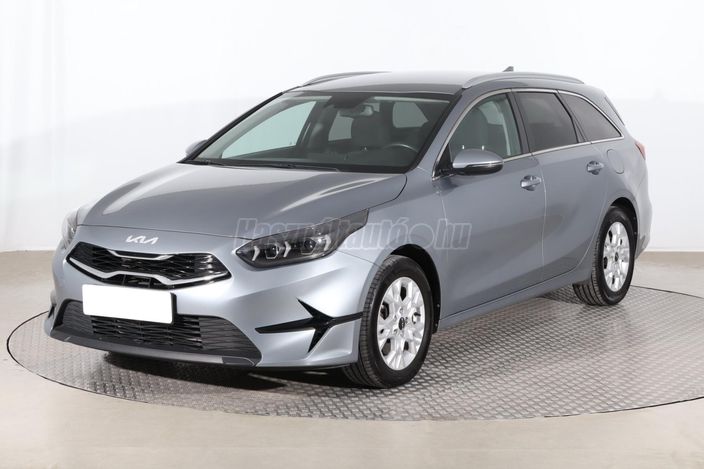 KIA CEE'D Ceed SW 1.5 T-GDI Gold