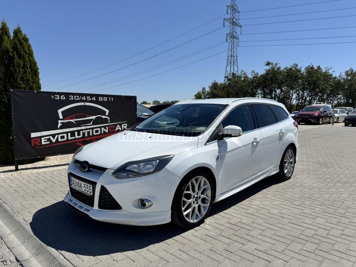 FORD FOCUS 1.6 SCTI Ecoboost Titanium