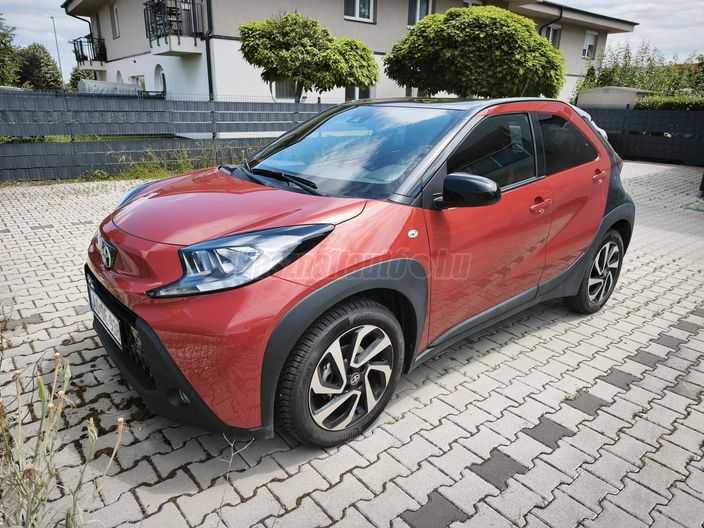 TOYOTA AYGO X 1.0 VVT-i Style Tech