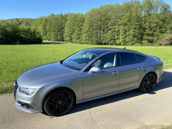 AUDI A7 Sportback 3.0 V6 TDI quattro S-tronic [5 személy]