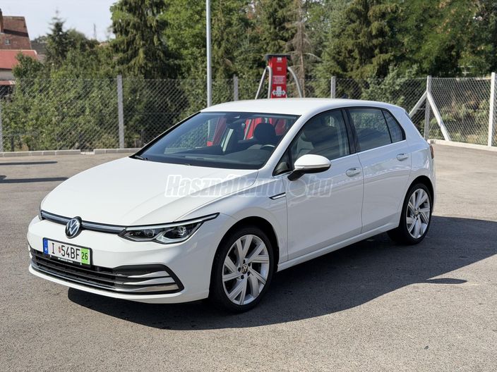 VOLKSWAGEN GOLF VIII 1.5 TSI ACT Style