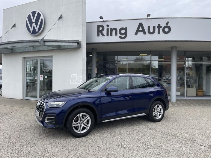 AUDI Q5 40 TDI Basis quattro S-tronic