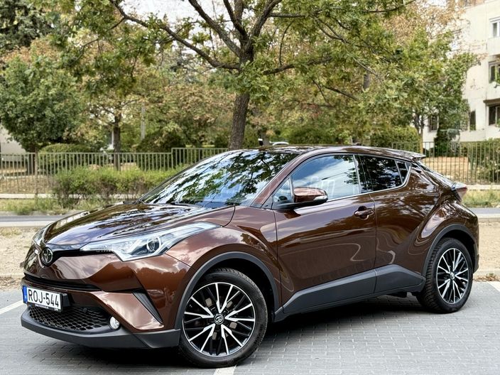 TOYOTA C-HR 1.2T Active (ülésfűtéssel)