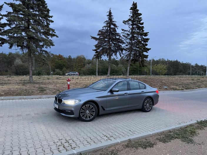 BMW 530 530d xDrive (Automata)