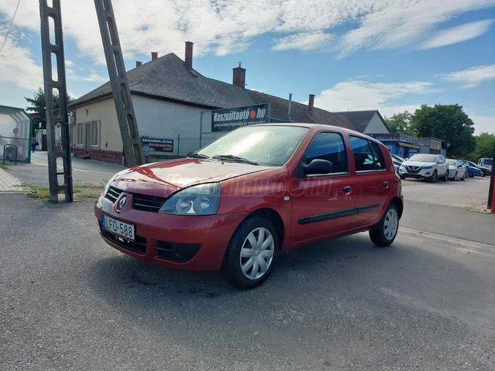 RENAULT CLIO 1.2 16V Ice