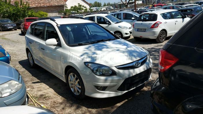 HYUNDAI I30 CW 1.4i Comfort