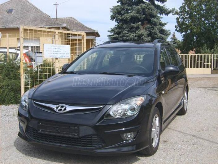 HYUNDAI I30 CW 1.4i Comfort