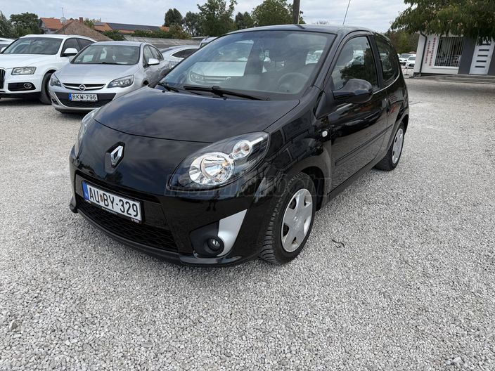 RENAULT TWINGO 1.2 16V Trend