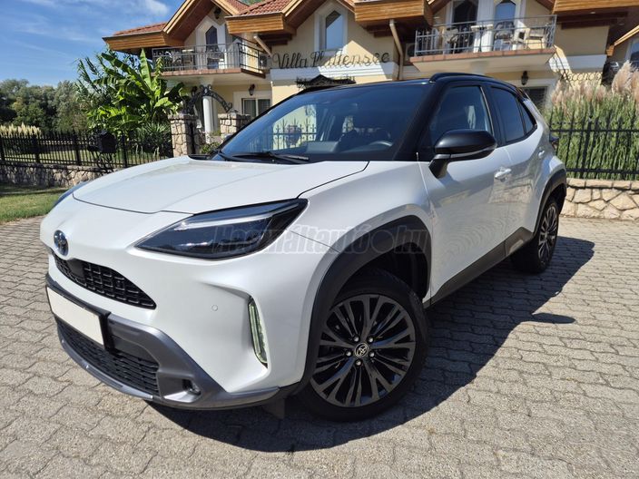TOYOTA YARIS CROSS 1.5 Hybrid Adventure e-CVT