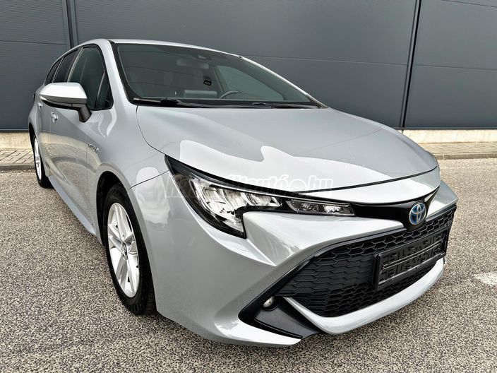 TOYOTA COROLLA Touring Sports 1.8 Hybrid Comfort Style e-CVT