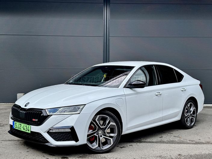 SKODA OCTAVIA 1.4 TSI pHEV RS DSG