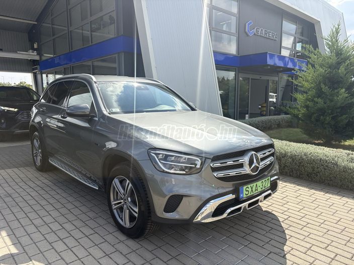 MERCEDES-BENZ GLC 300 de 4Matic 9G-TRONIC Plug-in hybrid