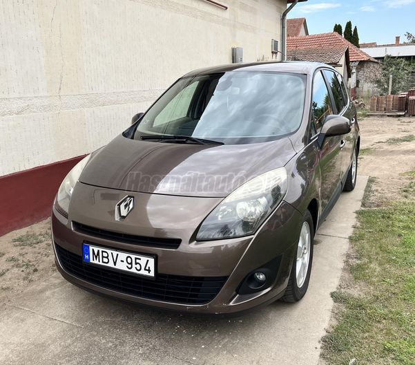 RENAULT GRAND SCENIC Scénic 1.5 dCi Dynamique