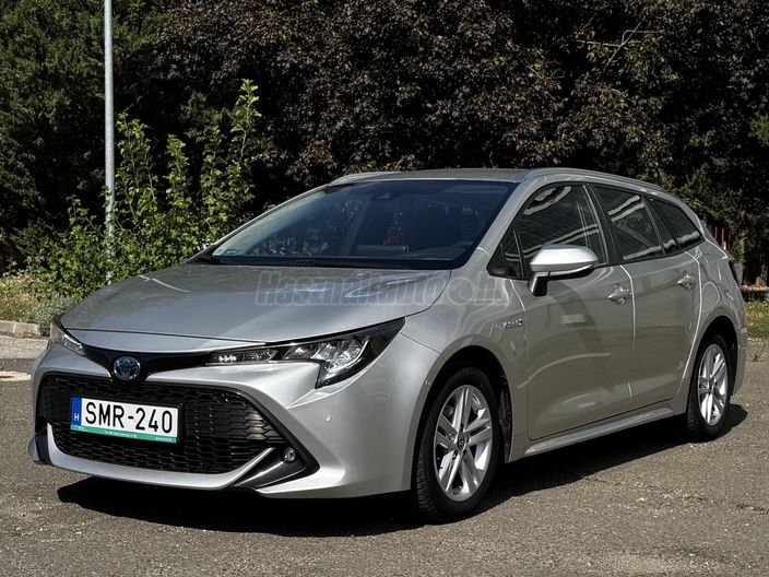 TOYOTA COROLLA Touring Sports 1.8 Hybrid Comfort Tech e-CVT